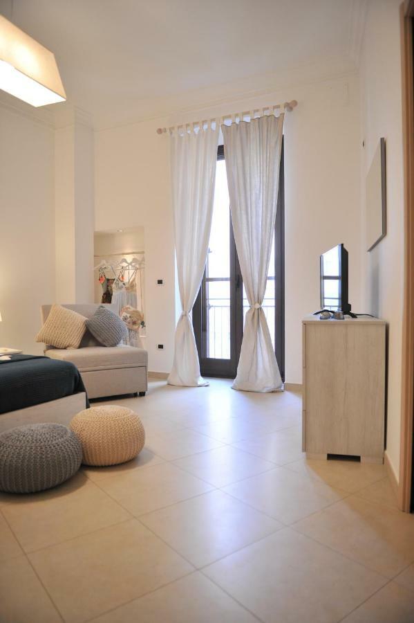 Dimora Monaco Apartment Монополи Екстериор снимка